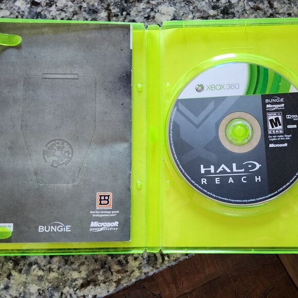 XBOX 360 HALO REACH VIDEO GAME - Picture 2 of 5